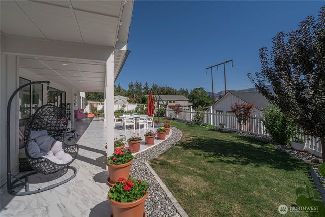 865 S Mary, East Wenatchee, WA 98802