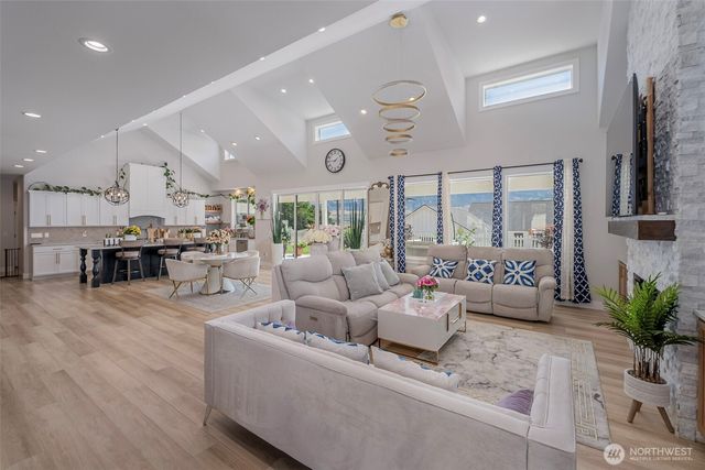 865 S Mary, East Wenatchee, WA 98802