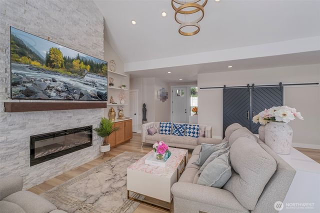 865 S Mary, East Wenatchee, WA 98802