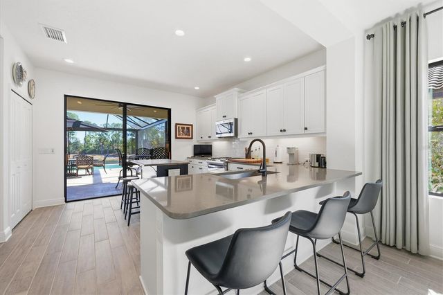 216 BRIENZA LOOP, Nokomis, FL 34275