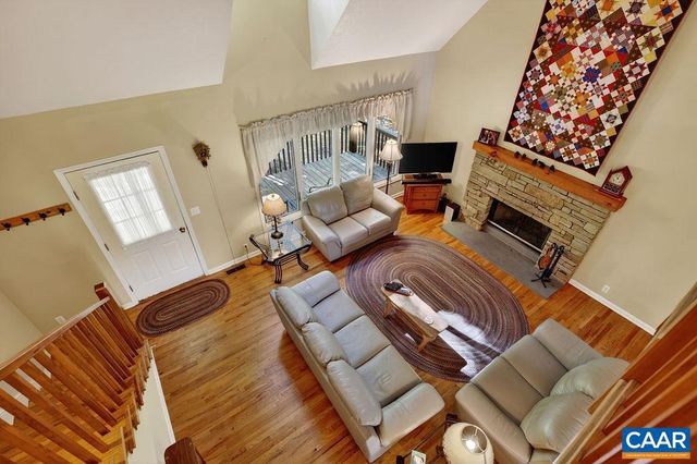 93 HONEY LOCUST LN, Nellysford, VA 22958