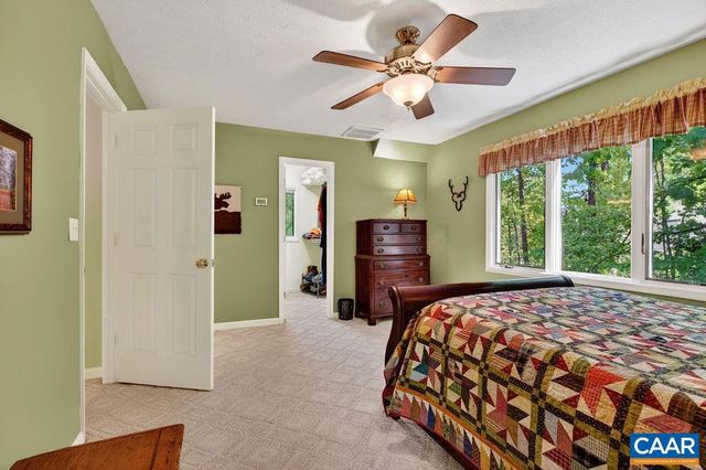 93 HONEY LOCUST LN, Nellysford, VA 22958