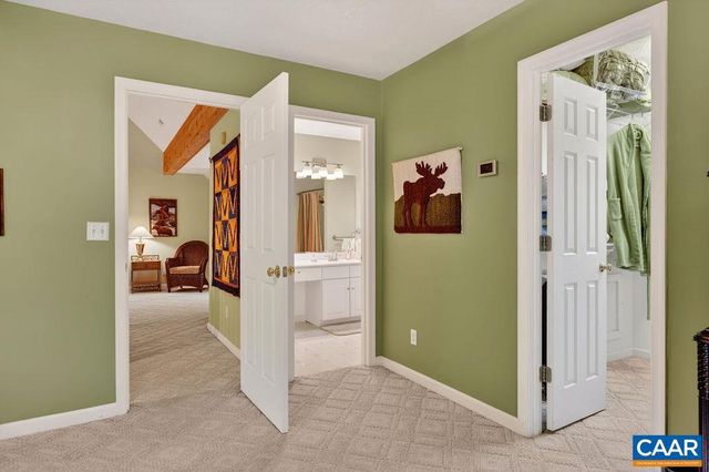 93 HONEY LOCUST LN, Nellysford, VA 22958