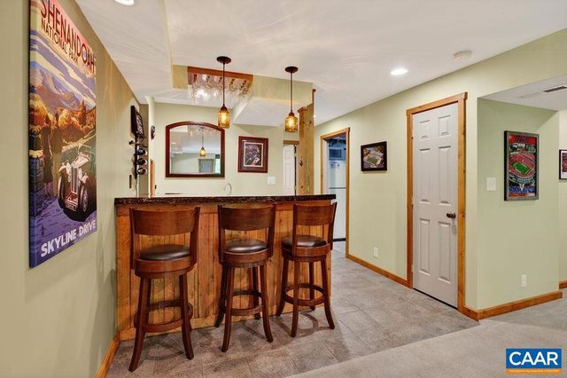 93 HONEY LOCUST LN, Nellysford, VA 22958