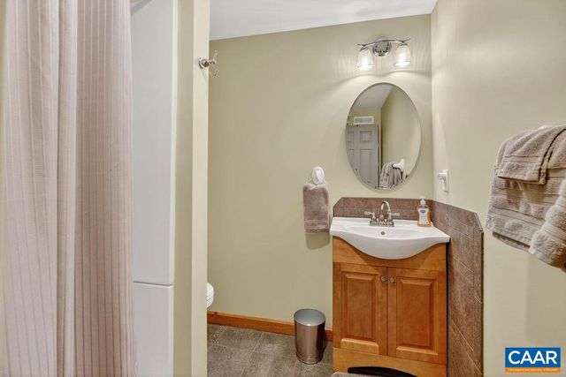 93 HONEY LOCUST LN, Nellysford, VA 22958