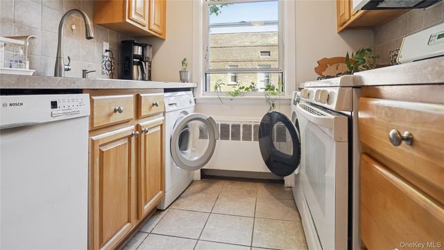 320 Palmer Terrace 2B, Mamaroneck, NY 10543