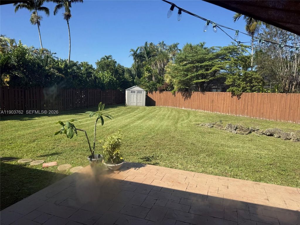 9422 SW 127th Avenue, Miami, FL 33186