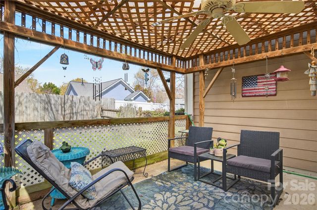 111 Foxglove Drive, Mooresville, NC 28115