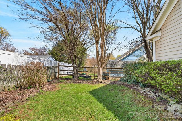 111 Foxglove Drive, Mooresville, NC 28115