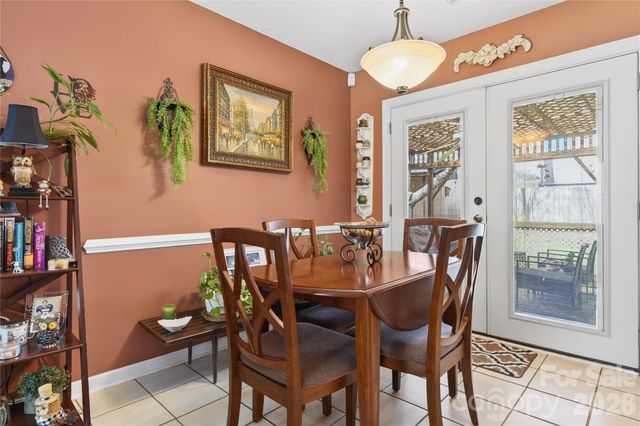 111 Foxglove Drive, Mooresville, NC 28115