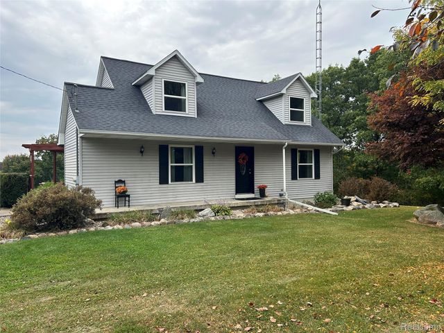 8812 S Byron Road, Vernon Township, MI 48436