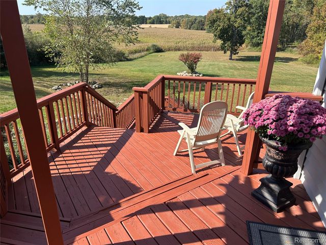 8812 S Byron Road, Vernon Township, MI 48436