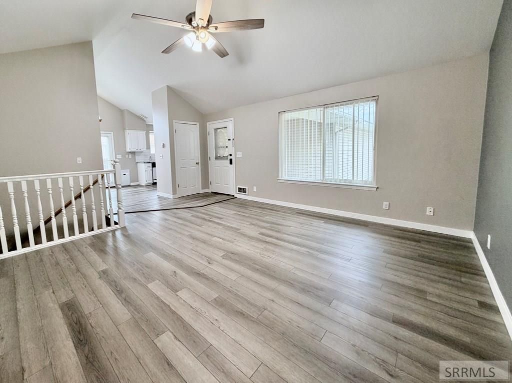 Image 6 of property listing at 1107 Skyline Drive, Idaho Falls, ID 83402