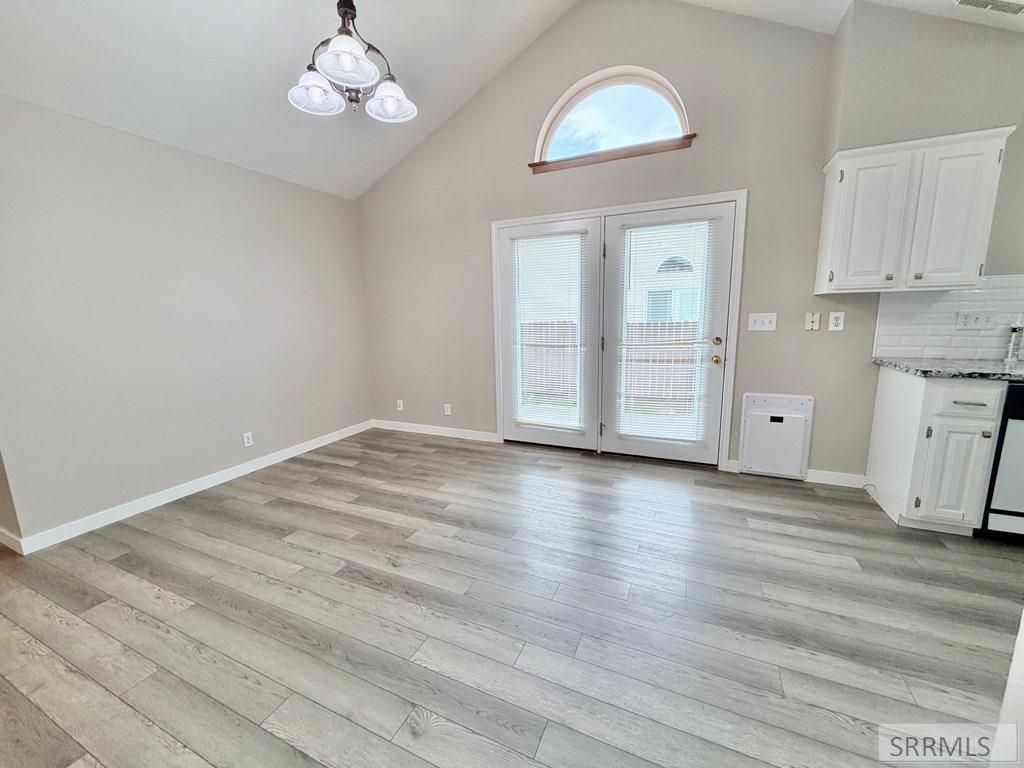 Image 8 of property listing at 1107 Skyline Drive, Idaho Falls, ID 83402