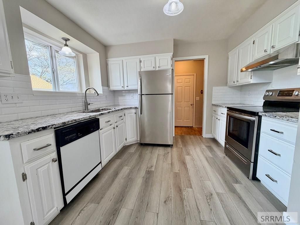 Image 9 of property listing at 1107 Skyline Drive, Idaho Falls, ID 83402