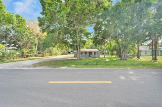 4851 Kirby Loop Road A, Fort Pierce, FL 34981
