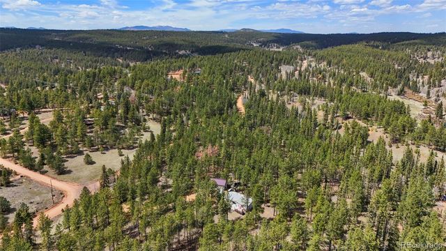 2450 Pathfinder Road, Florissant, CO 80816