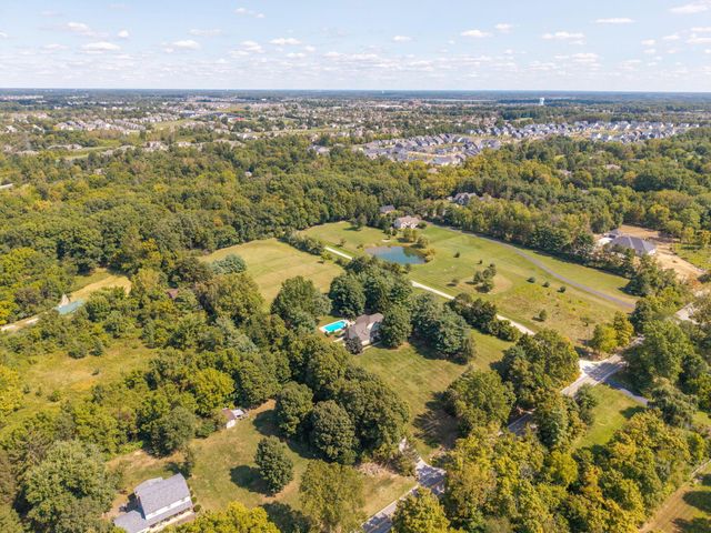 4944 Rutherford Road, Powell, OH 43065