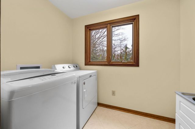 4944 Rutherford Road, Powell, OH 43065