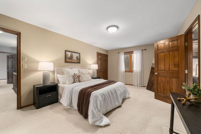 4944 Rutherford Road, Powell, OH 43065