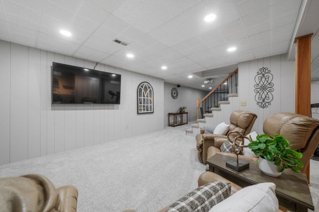 4944 Rutherford Road, Powell, OH 43065