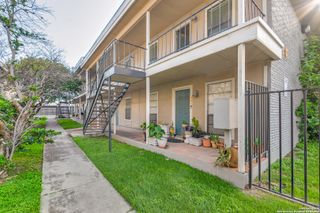 255 E Rampart Dr # 401, San Antonio, TX 78216