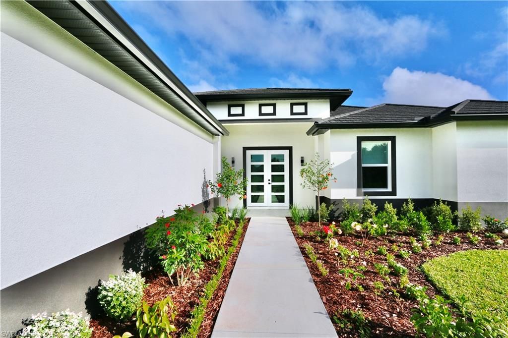 539 37th AVE NW, NAPLES, FL 34120 — photo 4