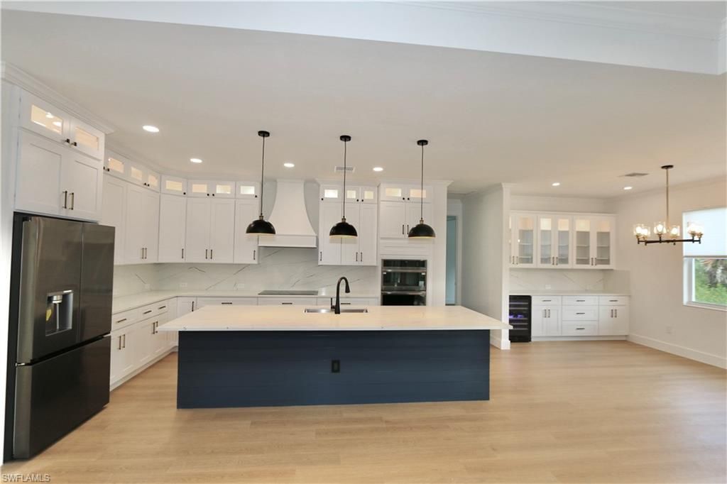 539 37th AVE NW, NAPLES, FL 34120 — photo 5