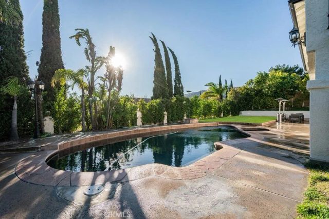 13433 Mission Tierra Way, Granada Hills, CA 91344