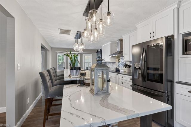 1337 Barbara CT, Chesapeake, VA 23322