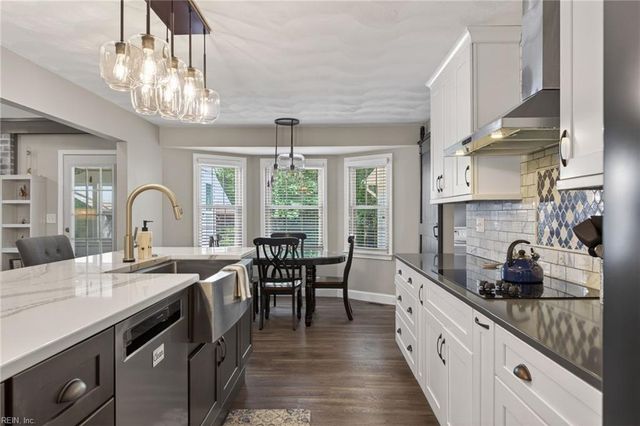 1337 Barbara CT, Chesapeake, VA 23322