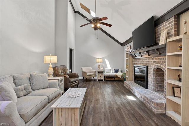 1337 Barbara CT, Chesapeake, VA 23322