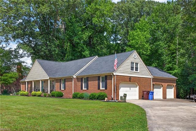 1337 Barbara CT, Chesapeake, VA 23322