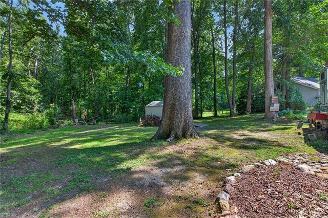 1337 Barbara CT, Chesapeake, VA 23322