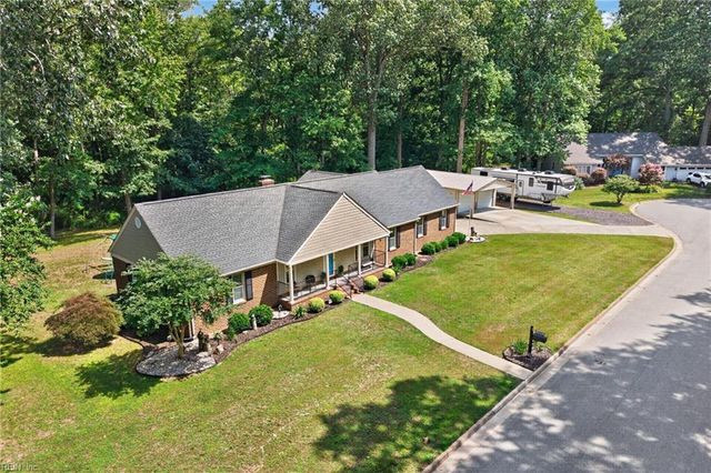 1337 Barbara CT, Chesapeake, VA 23322
