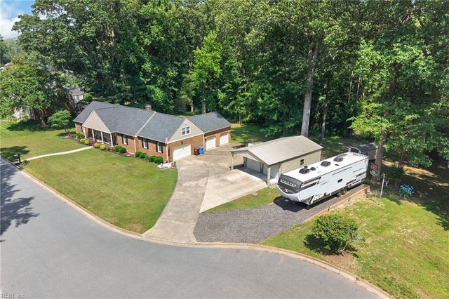 1337 Barbara CT, Chesapeake, VA 23322