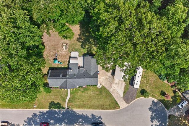 1337 Barbara CT, Chesapeake, VA 23322