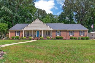 1337 Barbara CT, Chesapeake, VA 23322