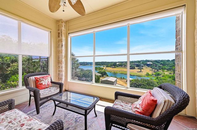 1745 W LAKESIDE DR, Canyon Lake, TX 78133