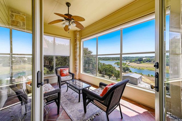 1745 W LAKESIDE DR, Canyon Lake, TX 78133