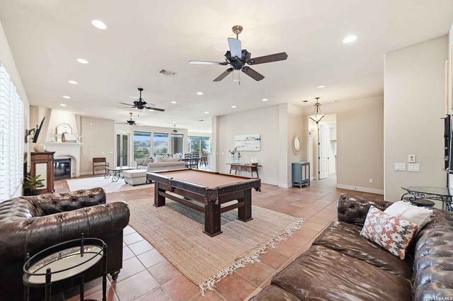 1745 W LAKESIDE DR, Canyon Lake, TX 78133
