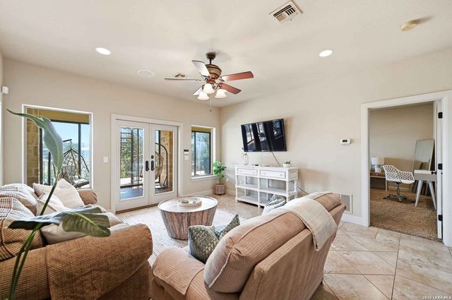 1745 W LAKESIDE DR, Canyon Lake, TX 78133
