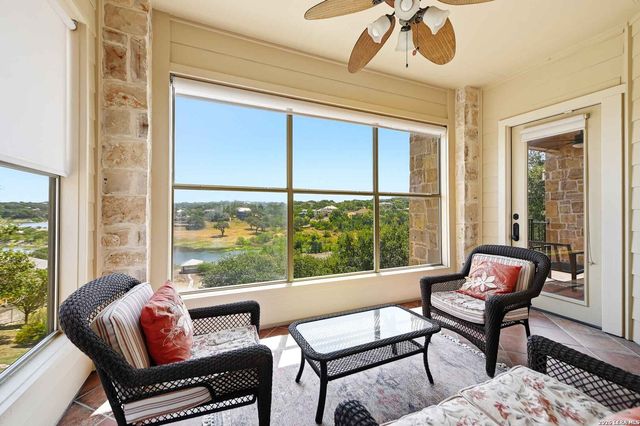 1745 W LAKESIDE DR, Canyon Lake, TX 78133