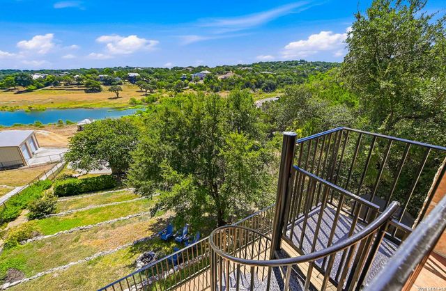 1745 W LAKESIDE DR, Canyon Lake, TX 78133