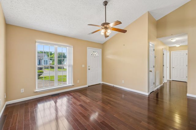 3417 Harbor Hill Pl, Nashville, TN 37214