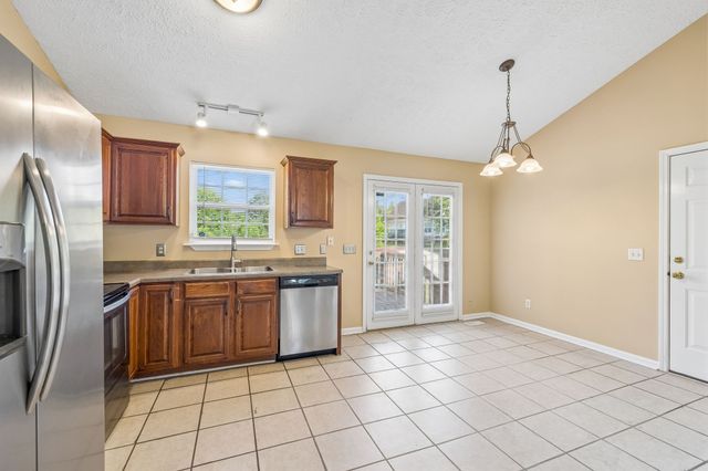 3417 Harbor Hill Pl, Nashville, TN 37214