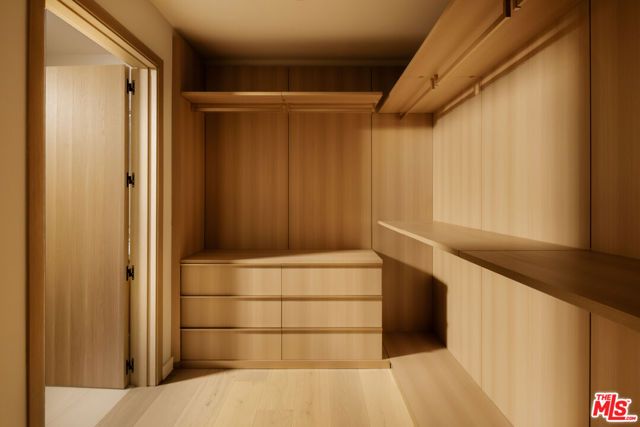 2919 Waverly Drive 103, Los Angeles, CA 90039