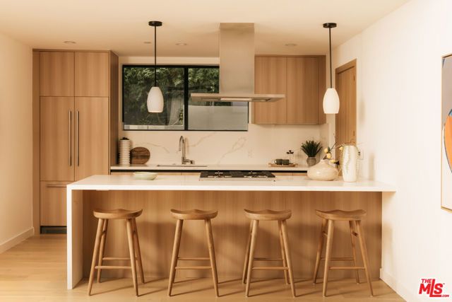 2919 Waverly Drive 103, Los Angeles, CA 90039