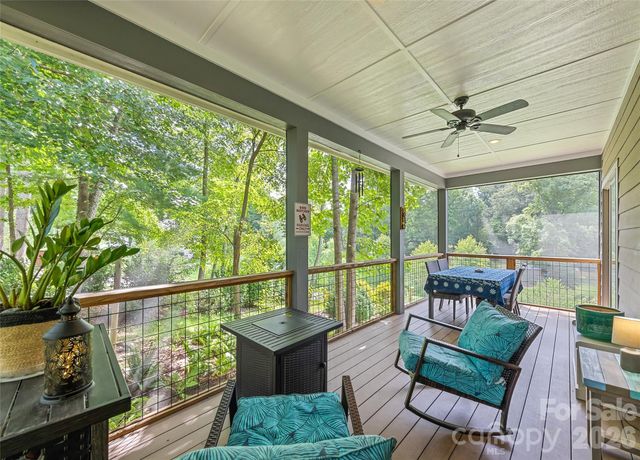 18 Forget Me Not Meadows, Fairview, NC 28730
