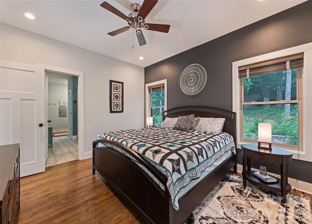 18 Forget Me Not Meadows, Fairview, NC 28730